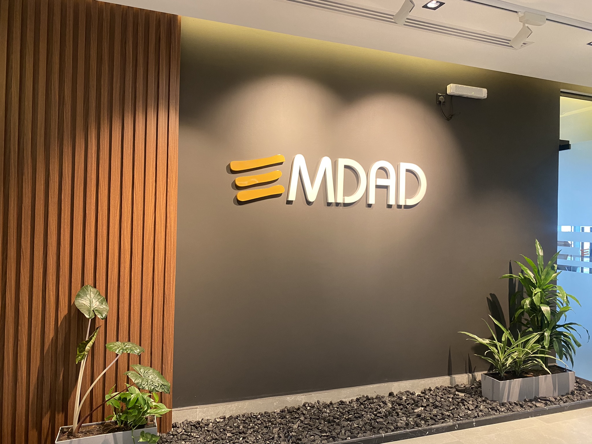 project slider image