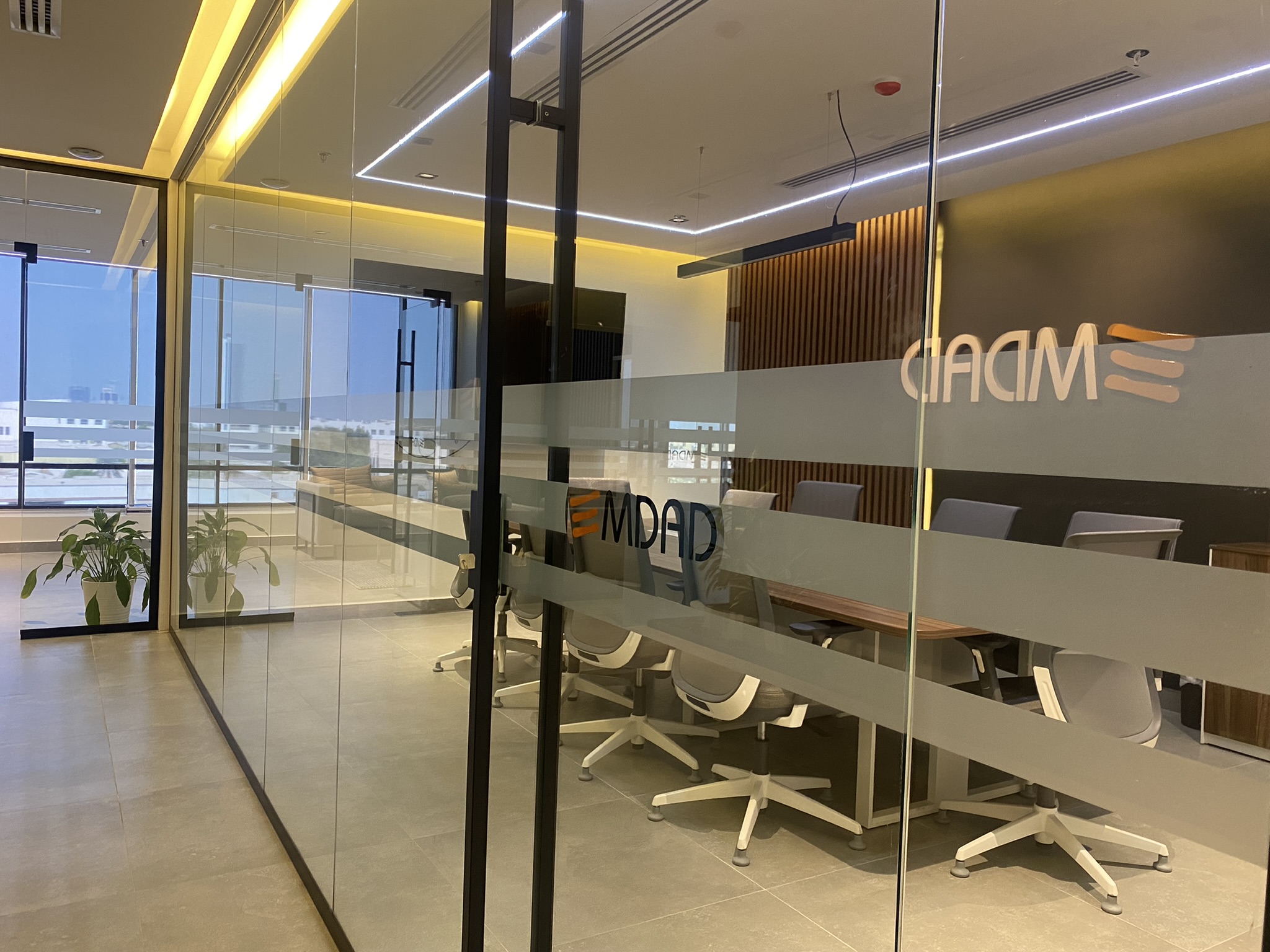 project slider image